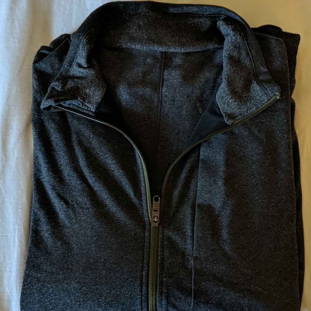 Lululemon lightweight jacket